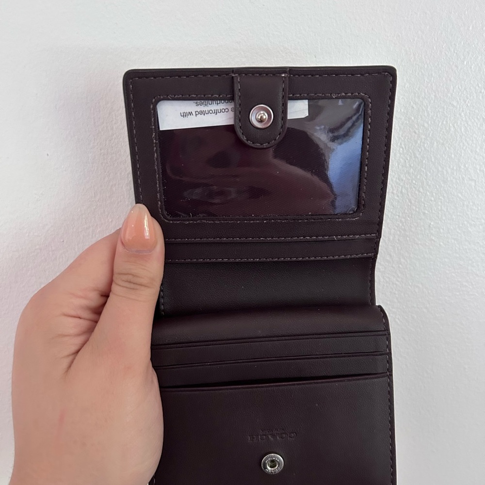 Grey Coach Wallet - Picture 5 of 6